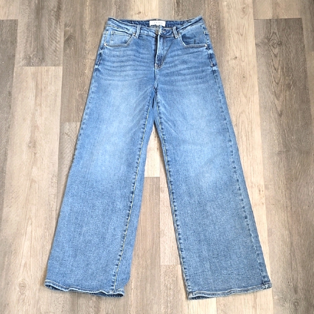 Risen Women's Blue Jeans